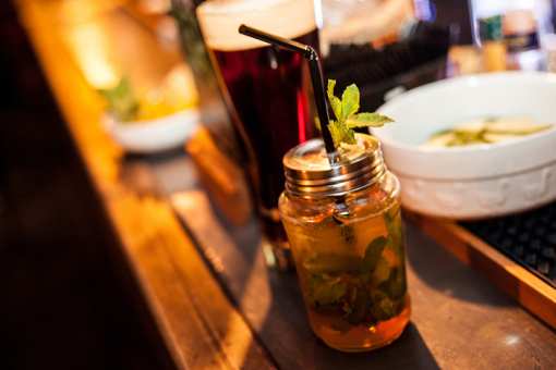 9 Best Bars in Idaho: 2024 Edition!